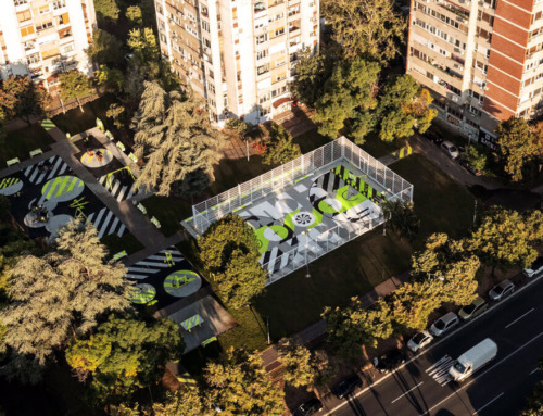 Parco Rinnovato con le Sneakers