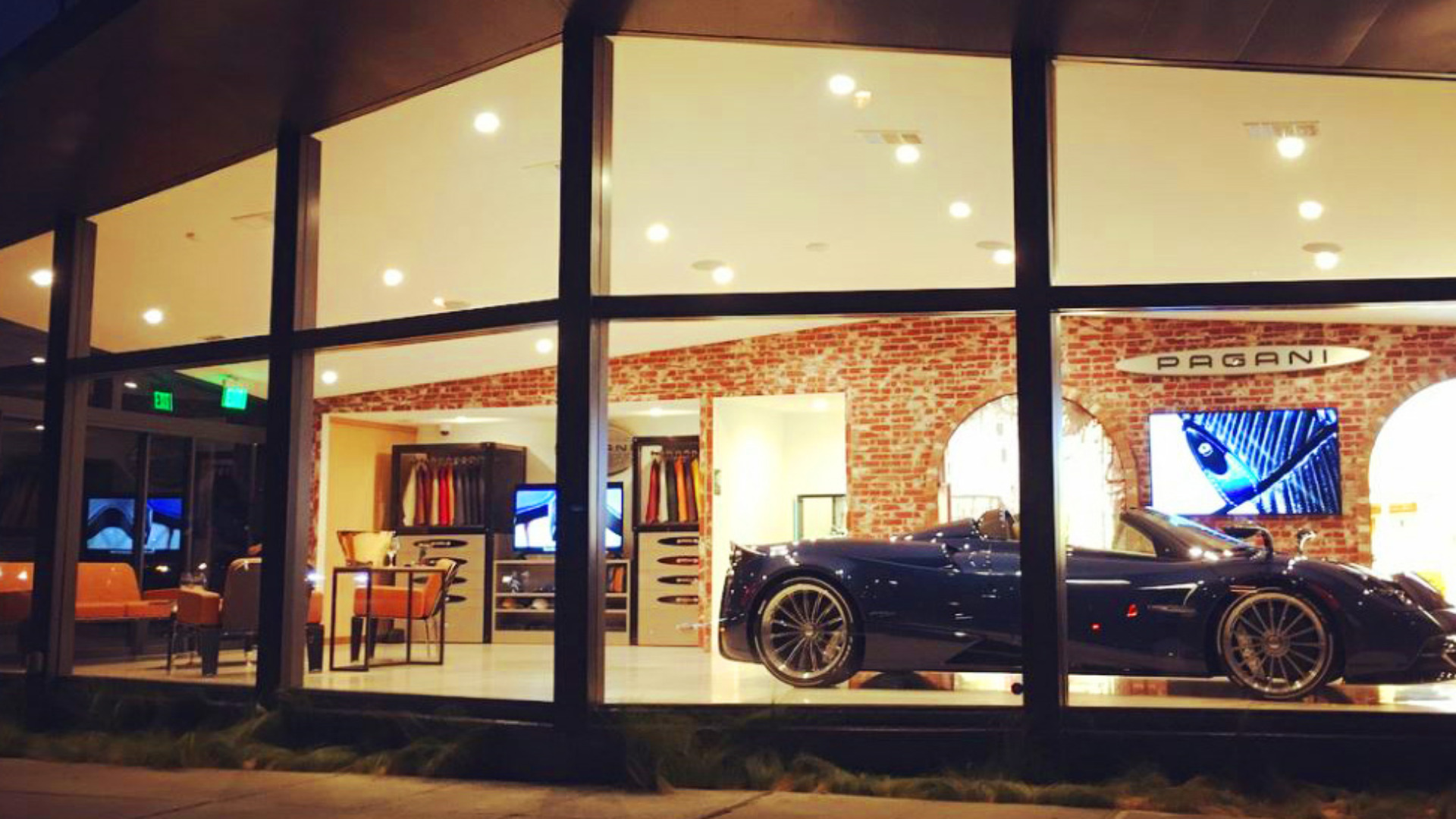 Pagani: primo showroom negli Stati Uniti
